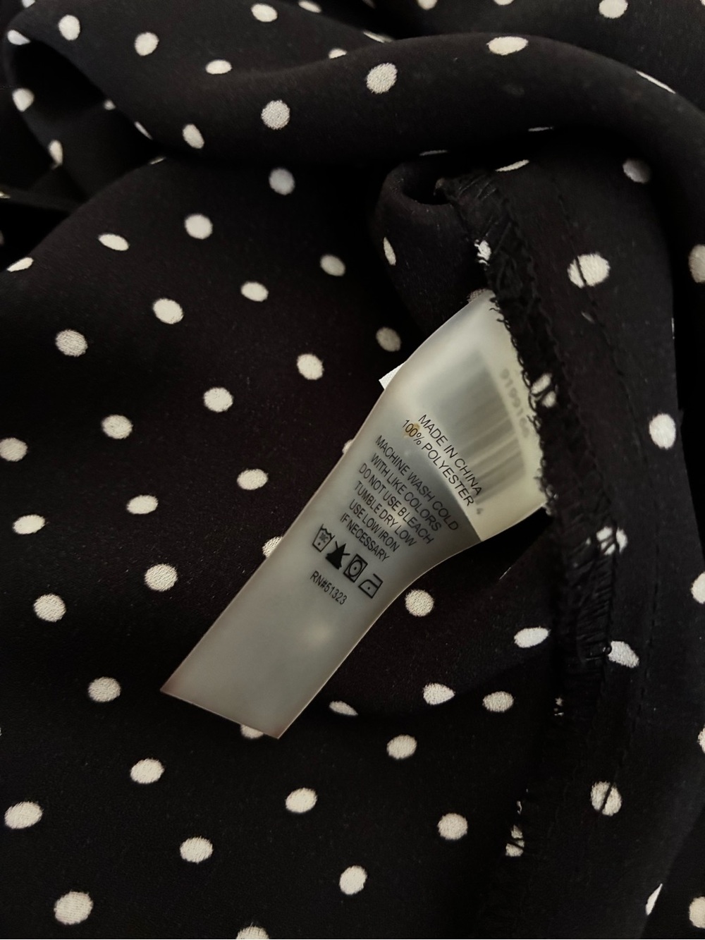 Vince Camuto polka dot blouse - Picture 5 of 5